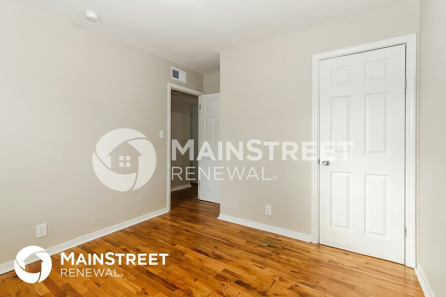 Building Photo - 3752 Penway Ave