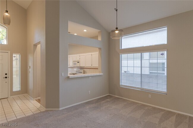 Building Photo - 52 Durango Station Dr