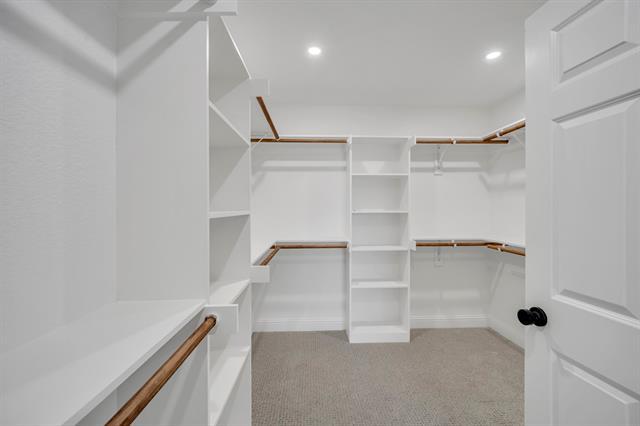 Building Photo - 7004 Ledbetter Rd