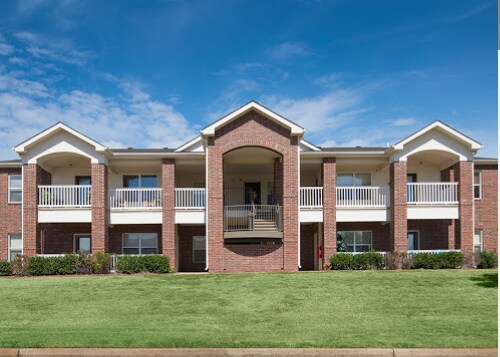 Building Photo - 984 Links Dr