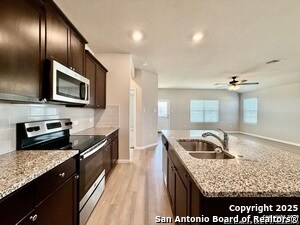 Building Photo - 8127 Glasgow Dr