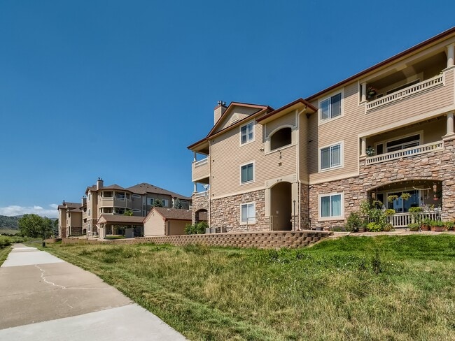 Building Photo - 9538 W San Juan Cir