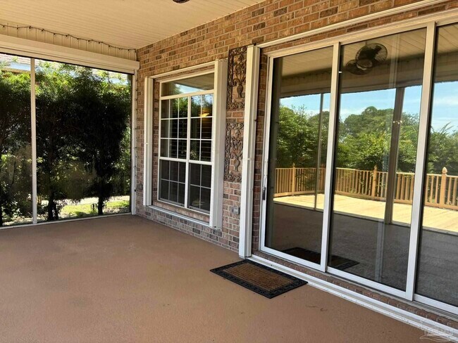 Building Photo - 4115 Oak Pointe Dr