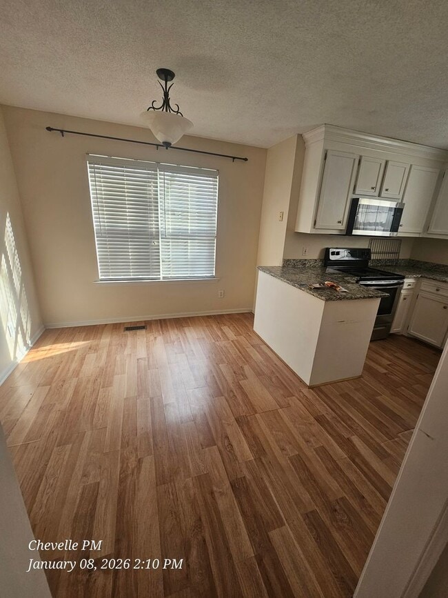 Building Photo - Beautiful Irmo Property FOR RENT