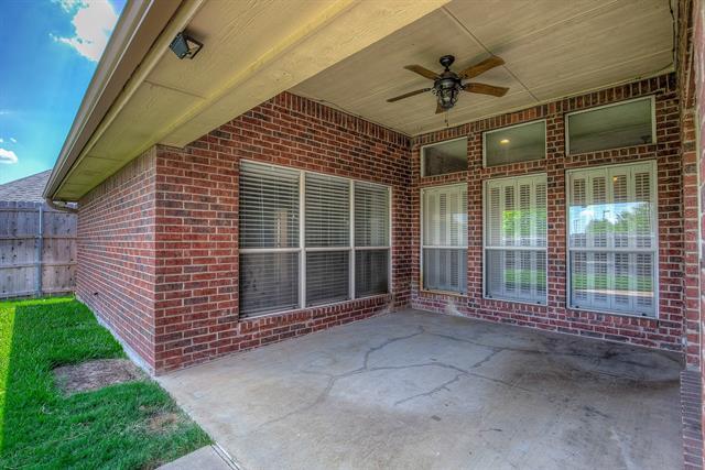 Building Photo - 5501 Gateway Ln