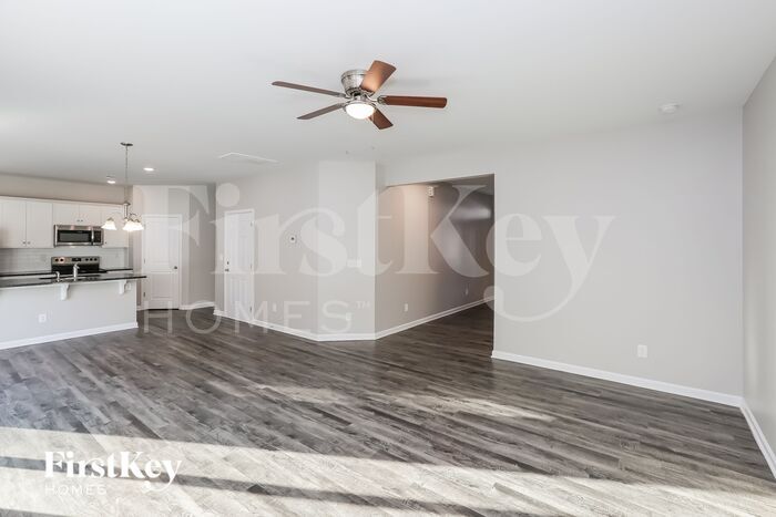 Building Photo - 9629 Hamel St