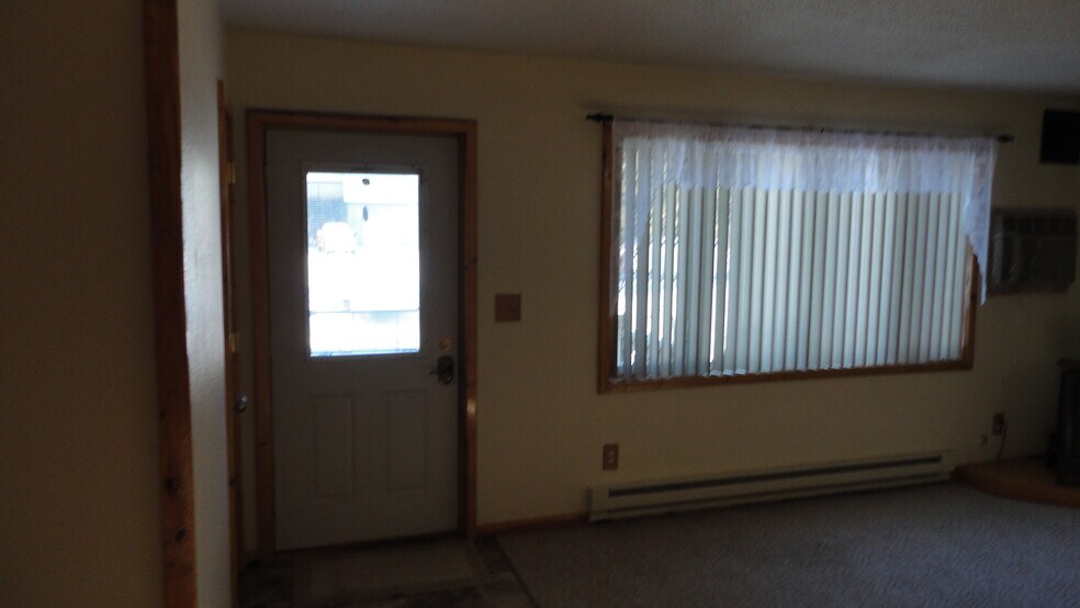 Building Photo - 7240 Wisconsin Ave