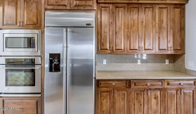 Building Photo - 15842 E Sunflower Dr