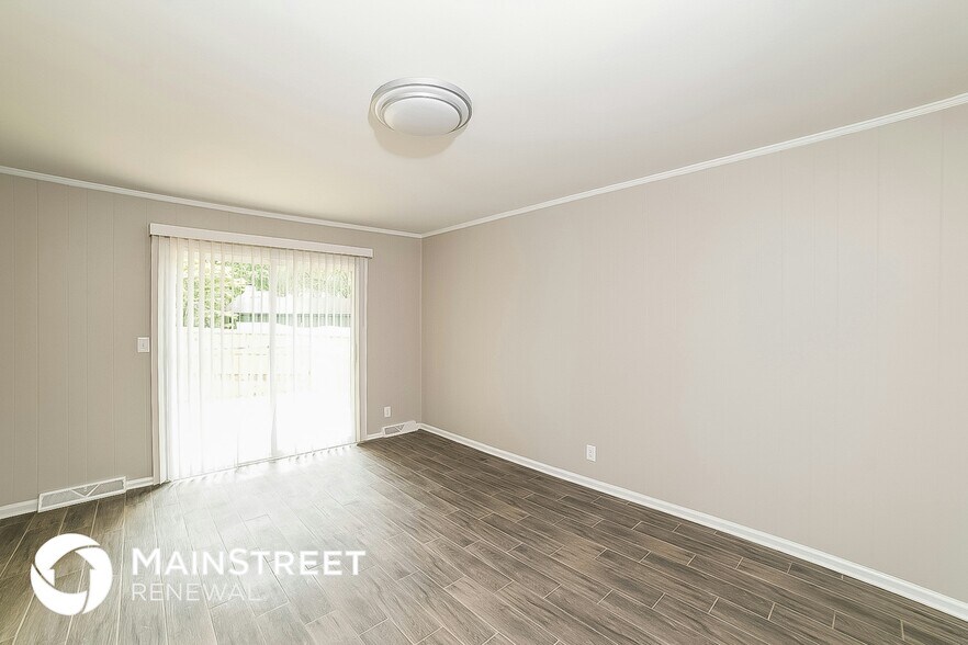 Building Photo - 605 Brightsfield Ct