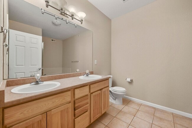 Building Photo - Spacious Top-Floor Condo in Las Casas at Broadmoor Bluffs | 2 Bed / 2 Bath + Garage, Very close t...