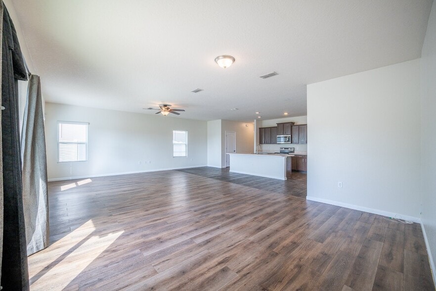 Building Photo - 2528 Acorn Creek Rd
