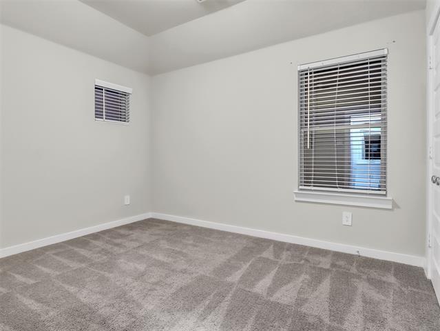 Building Photo - 2214 Spring Side Dr