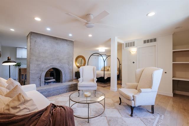 Building Photo - 5916 Birchbrook Dr