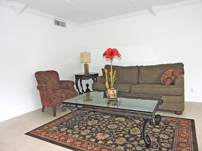 Primary Photo - 3000 Springdale Blvd