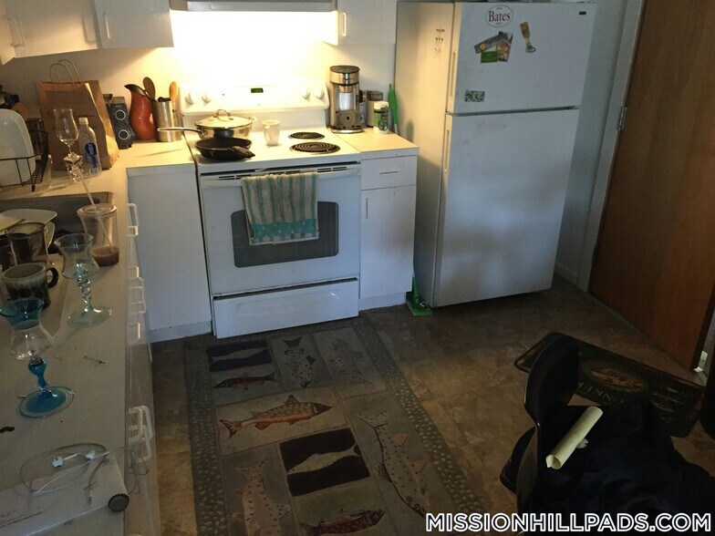 Building Photo - 226 Parker Hill Ave