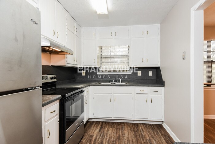 Building Photo - 2263 Rolling Rock Dr