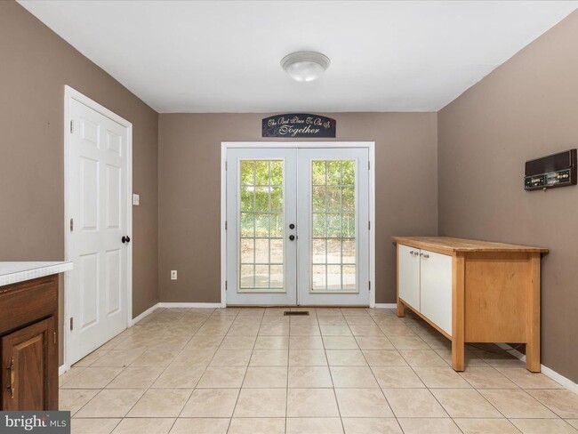 Building Photo - 4405 Manor Hall Ln