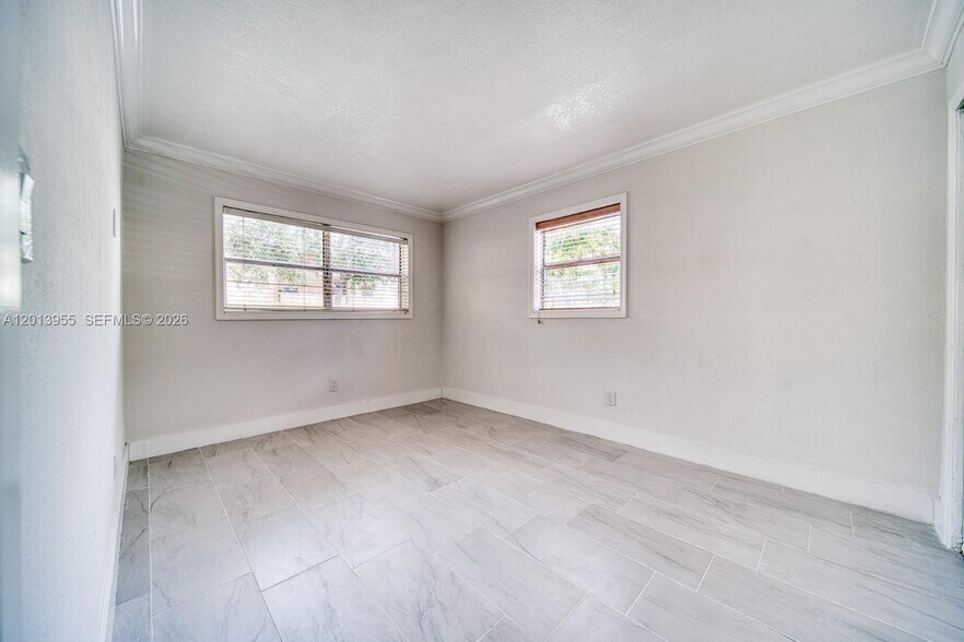 Building Photo - 7101 SW 89th Ct