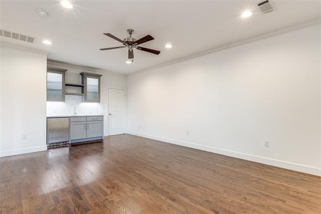 Building Photo - 6520 Del Norte Ln
