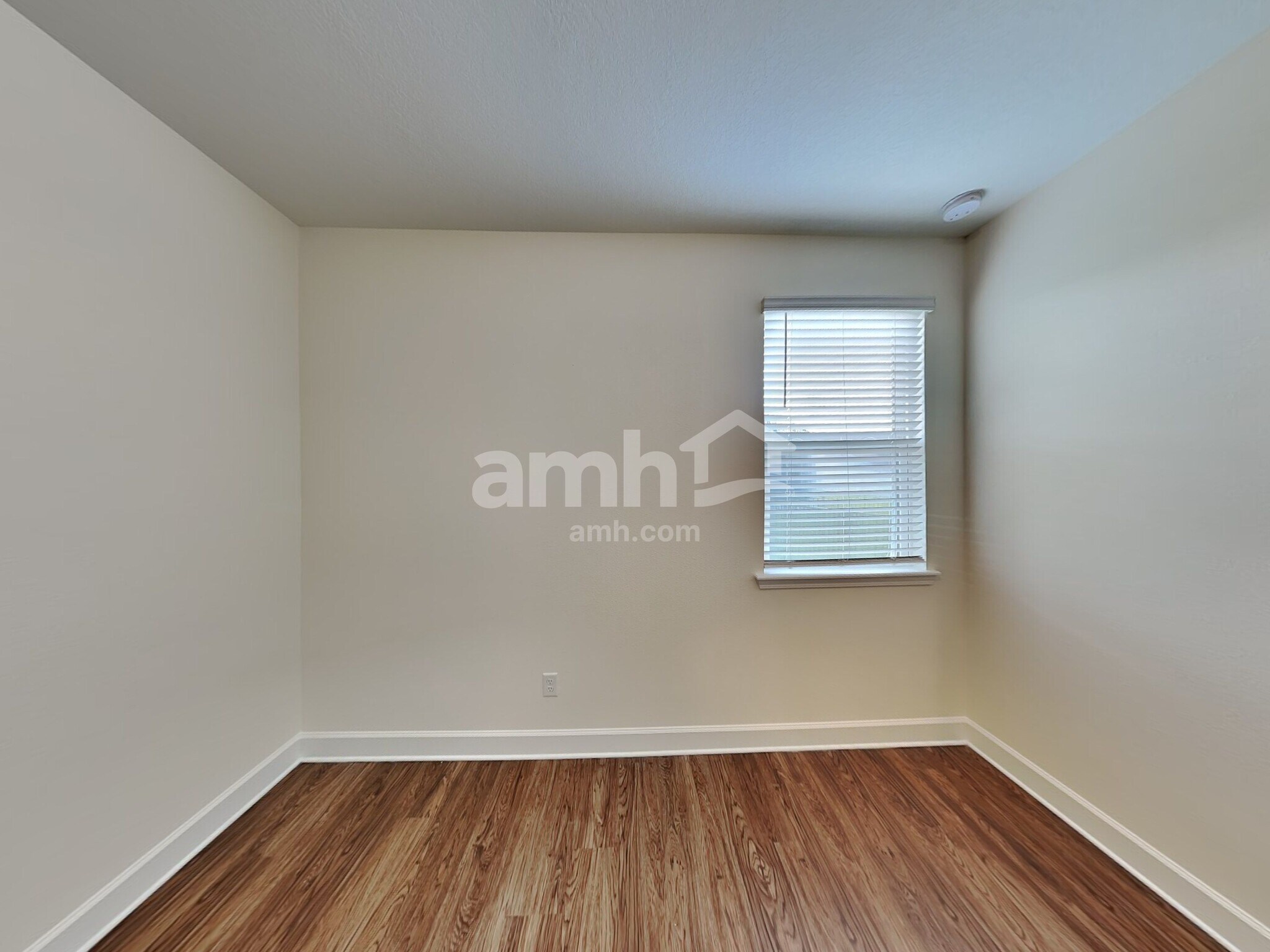 Building Photo - 105 Moultrie Crossing Ln