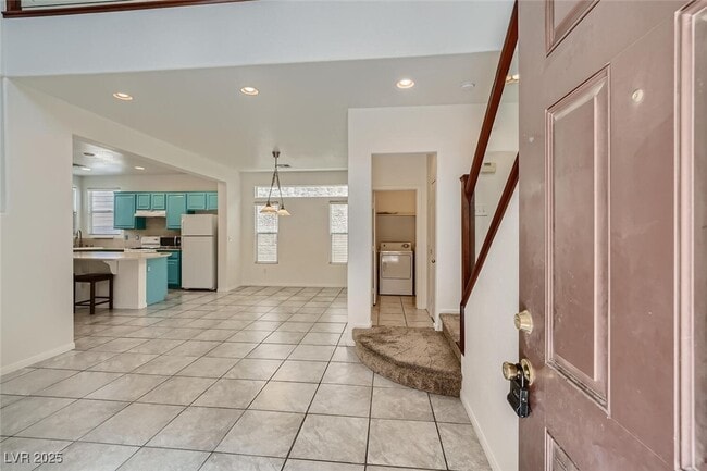 Building Photo - 9027 Quintessa Cove St