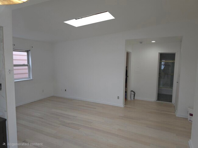 Building Photo - 6715 Polk St