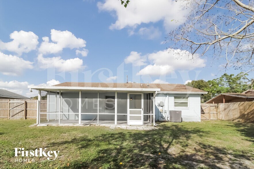 Building Photo - 7664 Jester Ct