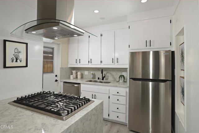 Building Photo - 444 35th St