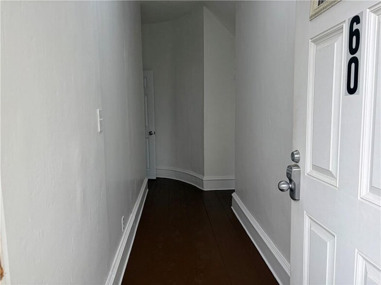 Building Photo - 60 Cypress St