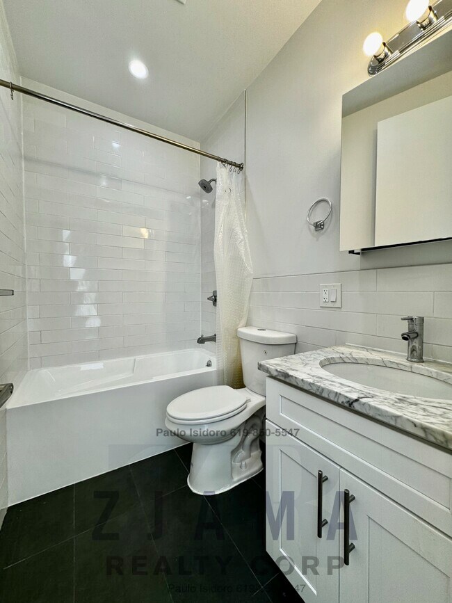 Building Photo - 595 Eastern Pkwy