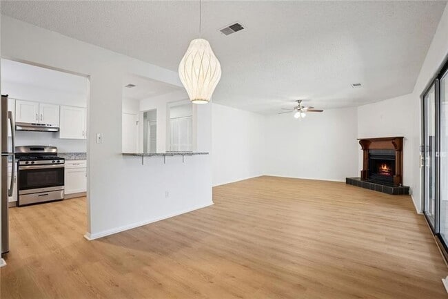 Building Photo - 2035 Powers Ferry Trce SE