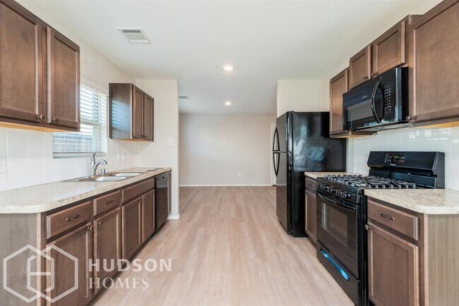 Building Photo - 4424 Bethel Colony Trl