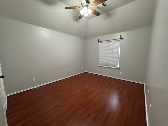 Building Photo - 15314 Carsen Bend Dr