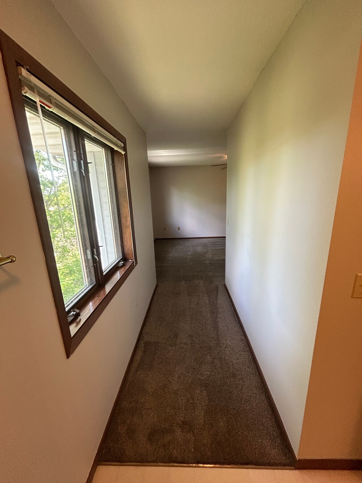 Building Photo - 1030 Oak Forest Dr