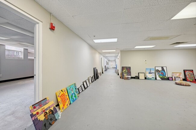 Building Photo - Franklin Park Apartments