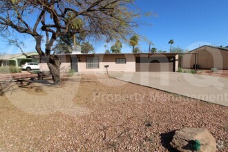 Building Photo - 2801 N 70th St