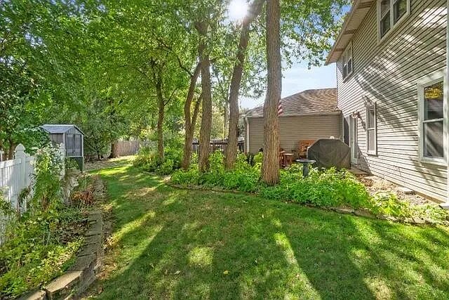Building Photo - 6915 Swan Ln