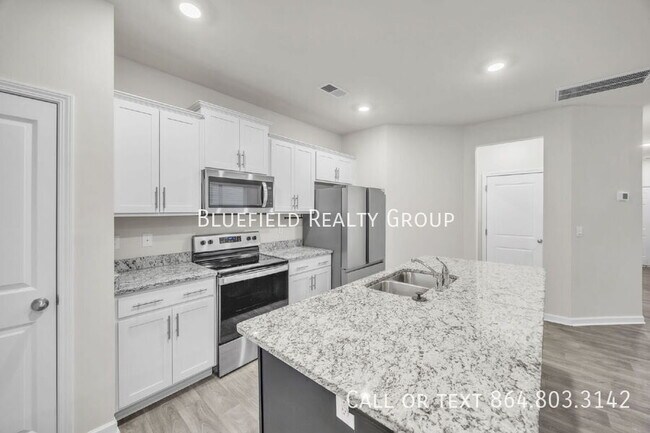 Building Photo - 1329 Wunder Way