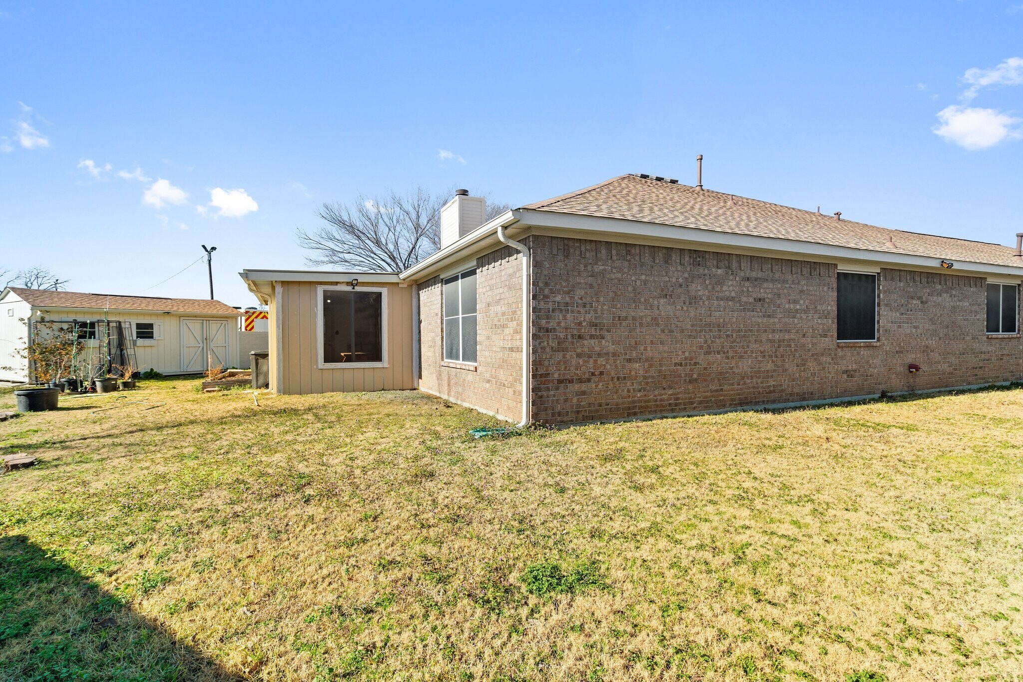 Building Photo - 107 Loda Ct