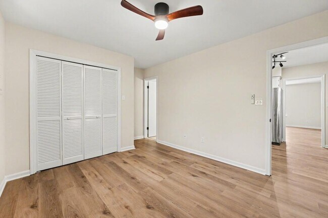 Building Photo - 1309 Hudson Ave