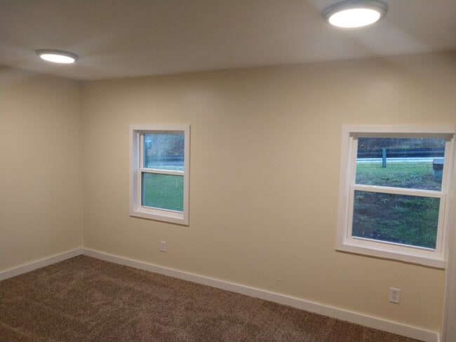 Building Photo - 203 Old Pittsburgh Rd