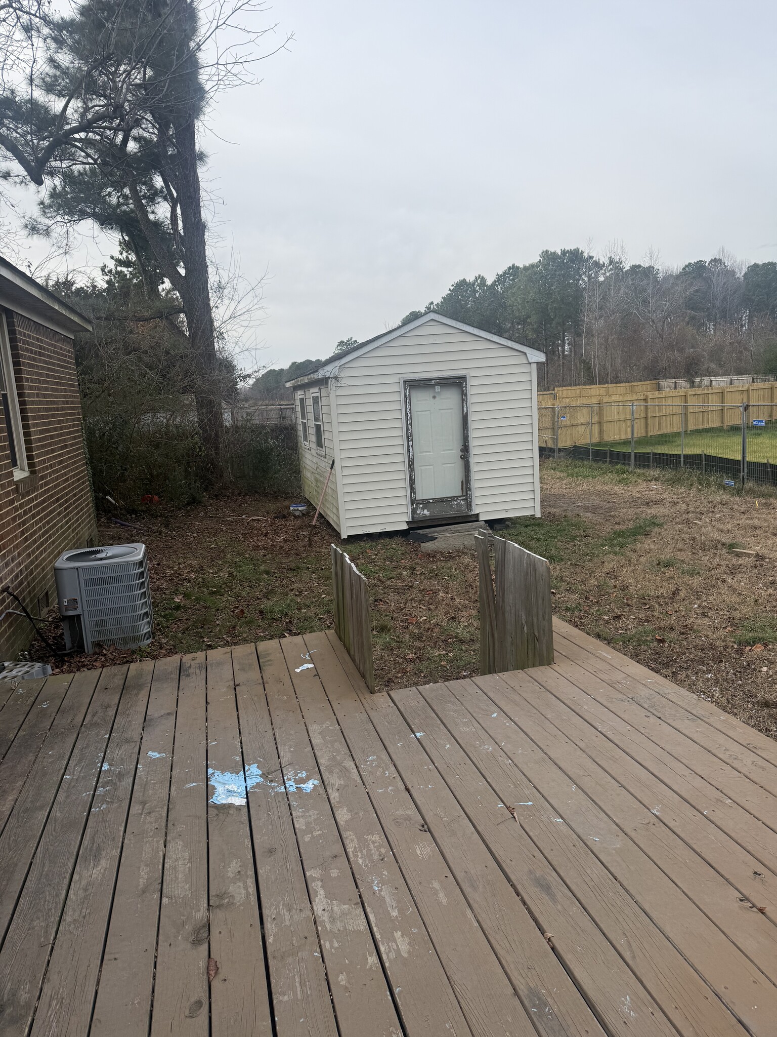 Building Photo - 2552 Roundtree Cir