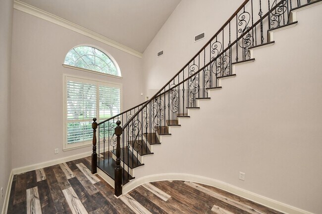 Building Photo - 6314 Holly Canyon Ct