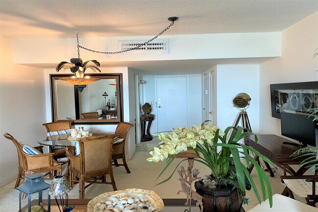 Building Photo - 3450 S Ocean Blvd