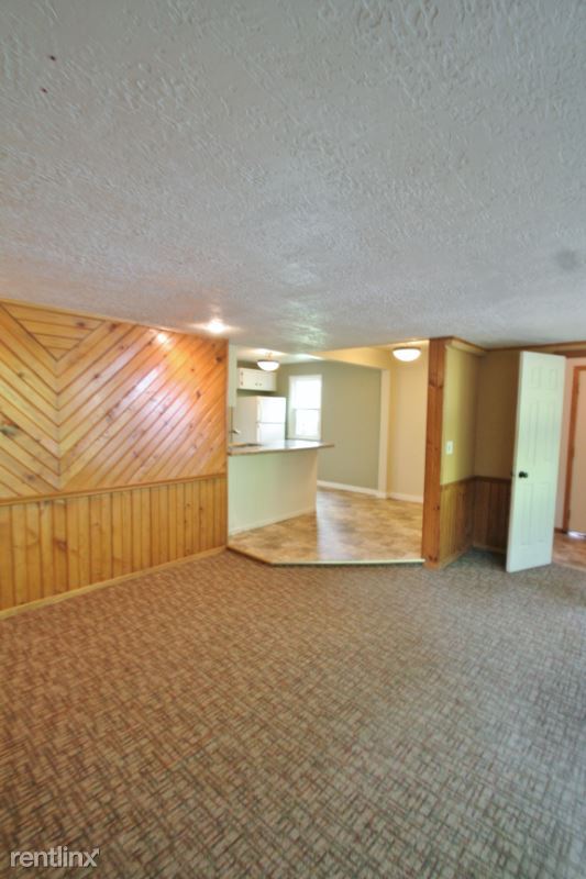 Building Photo - 4 br, 1 bath House - 300 21st Street SW