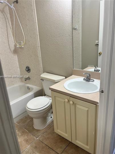 Building Photo - 222 SW 6th Ave