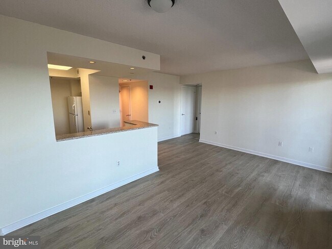 Building Photo - 1275 25th St NW