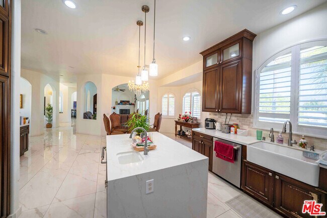 Building Photo - 17833 Wildridge Ln