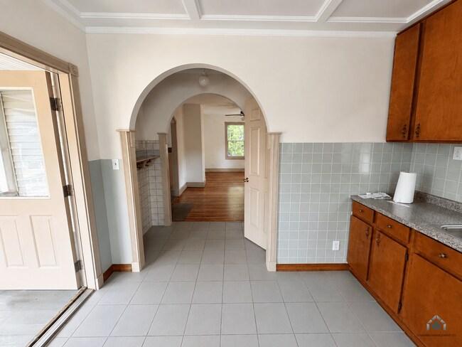 Building Photo - ? Your Next Home Awaits – 3 Bed, 1.5 Bath Single-Family Rental!
