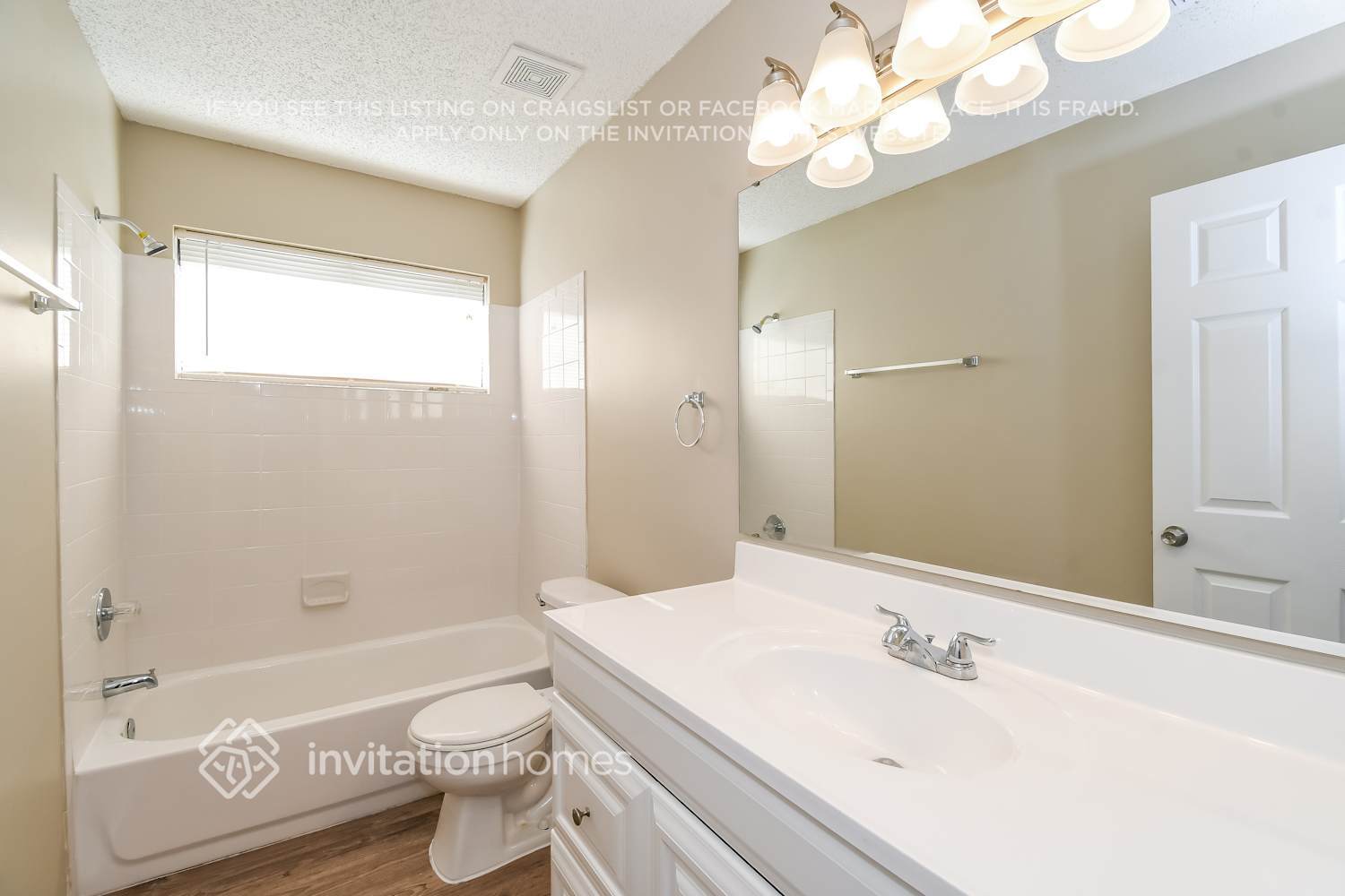 Building Photo - 8005 Weather Vane Dr